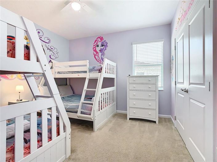 Image No.18-12 Bed Property for sale