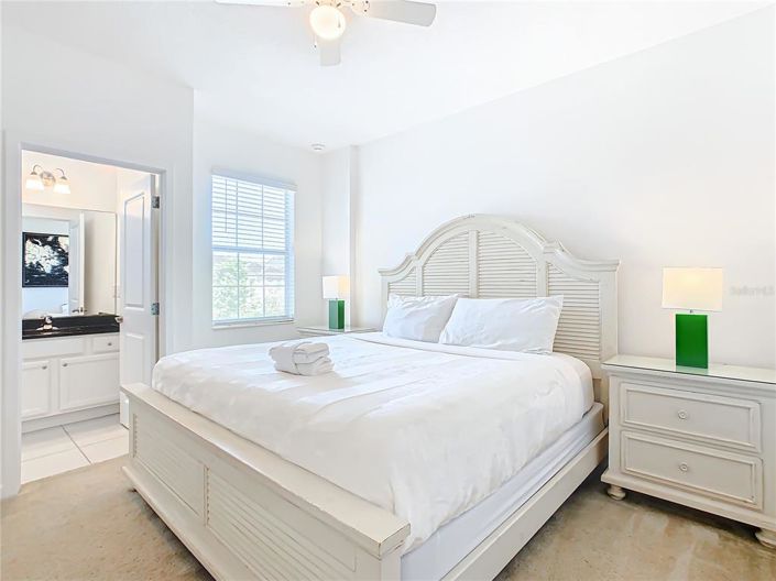 Image No.24-12 Bed Property for sale