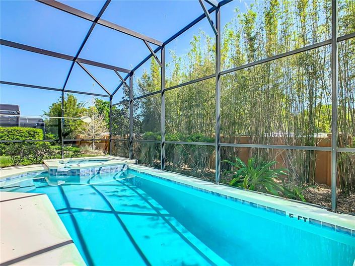 Image No.37-12 Bed Property for sale