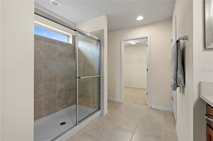 Image No.24-5 Bed Property for sale