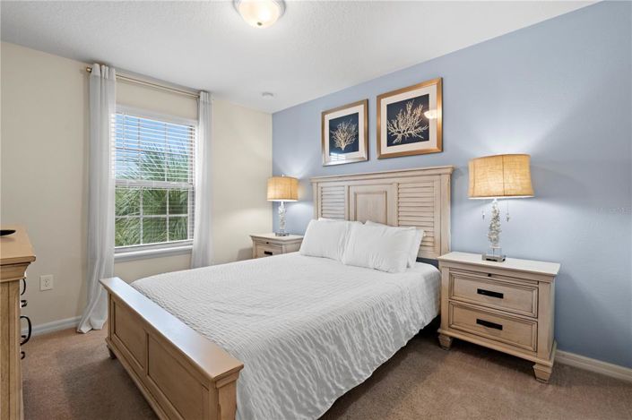 Image No.28-5 Bed Property for sale