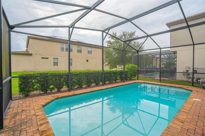 Image No.34-5 Bed Property for sale