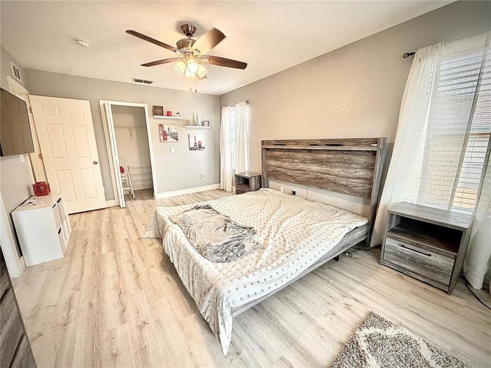 Image No.29-4 Bed Townhouse for sale