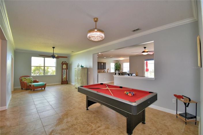 Image No.16-4 Bed Property for sale