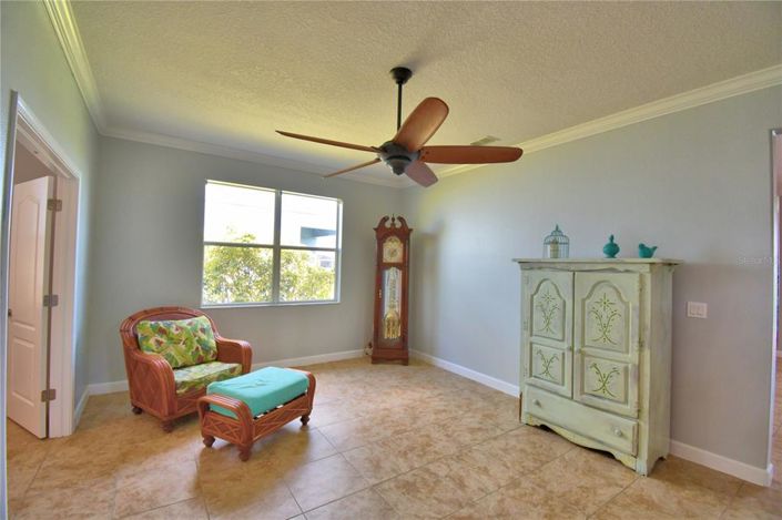 Image No.17-4 Bed Property for sale