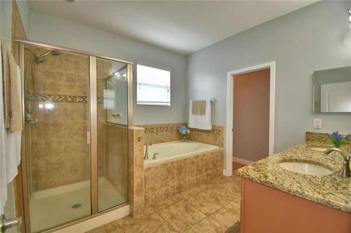 Image No.38-4 Bed Property for sale