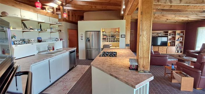 Image No.12-3 Bed Property for sale