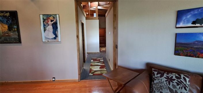 Image No.19-3 Bed Property for sale