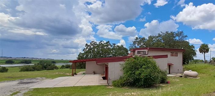 Image No.3-3 Bed Property for sale