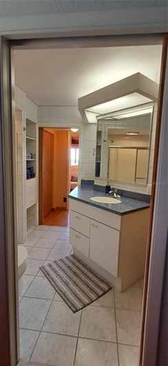 Image No.42-3 Bed Property for sale