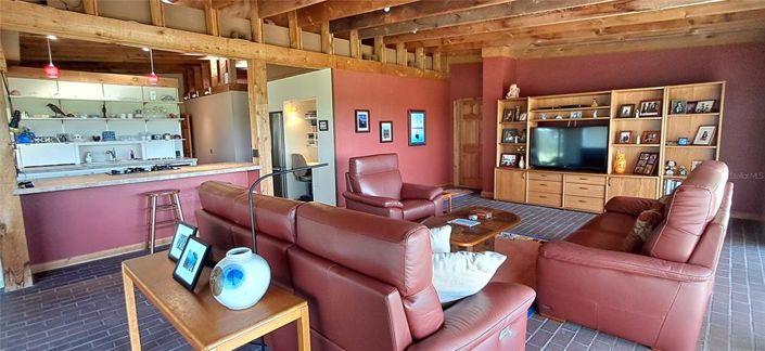 Image No.9-3 Bed Property for sale