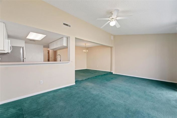 Image No.15-3 Bed Townhouse for sale