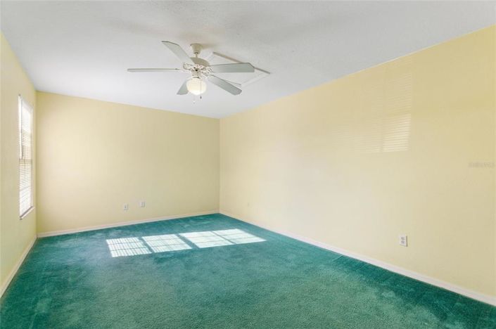 Image No.16-3 Bed Townhouse for sale