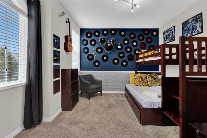 Image No.28-4 Bed Property for sale