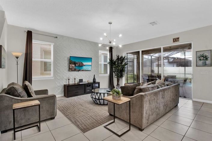 Image No.4-4 Bed Property for sale