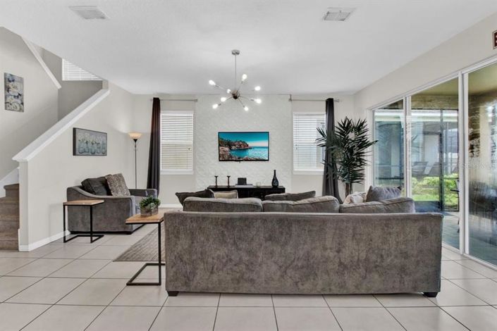 Image No.7-4 Bed Property for sale