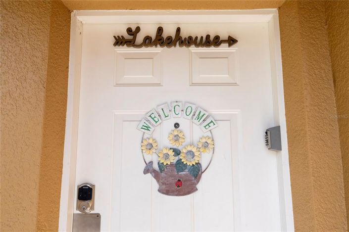 Image No.12-4 Bed Townhouse for sale