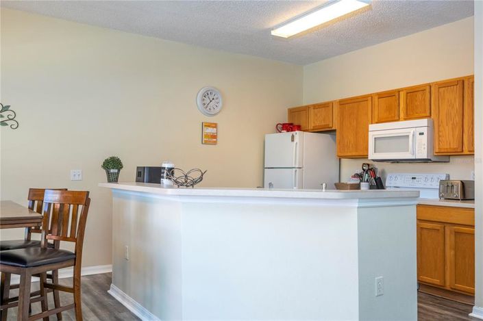 Image No.22-4 Bed Townhouse for sale