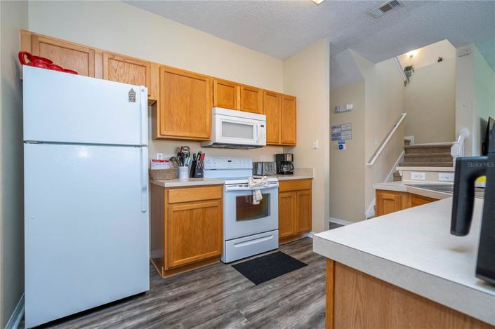 Image No.30-4 Bed Townhouse for sale