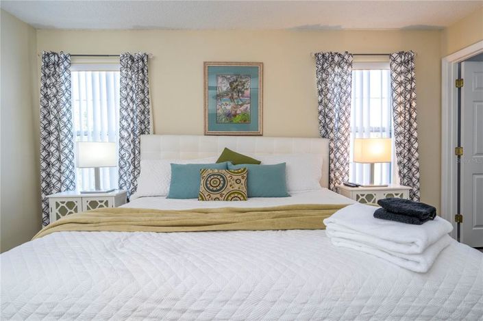 Image No.52-4 Bed Townhouse for sale