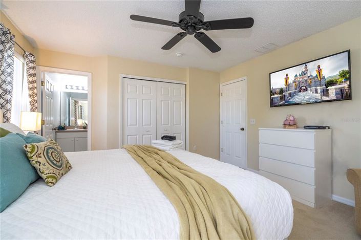 Image No.53-4 Bed Townhouse for sale