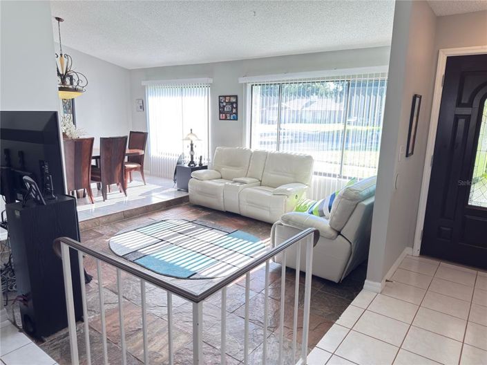 Image No.5-4 Bed Property for sale