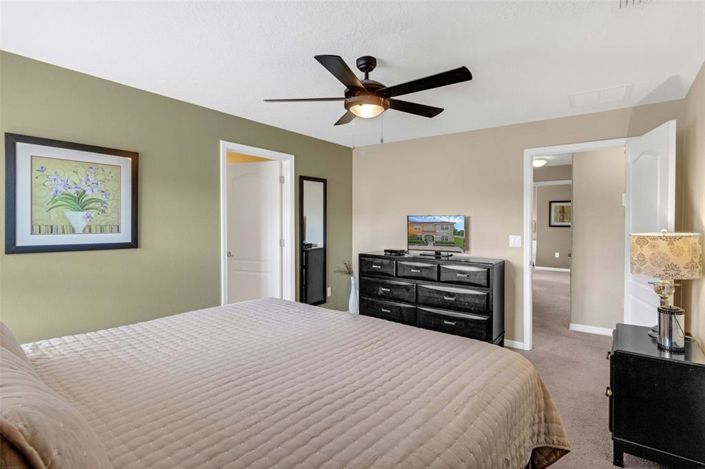 Image No.18-5 Bed Townhouse for sale