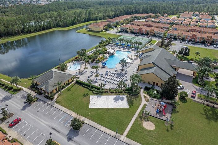 Image No.46-5 Bed Townhouse for sale