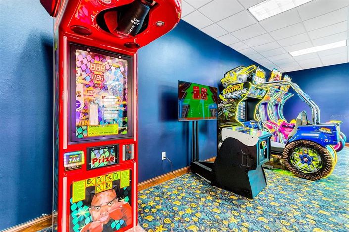 Image No.50-5 Bed Townhouse for sale