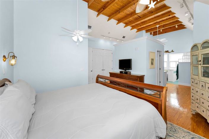 Image No.45-2 Bed Property for sale