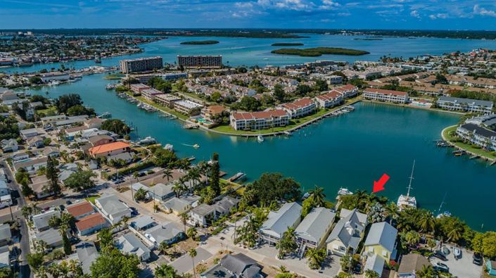 Image No.7-2 Bed Property for sale