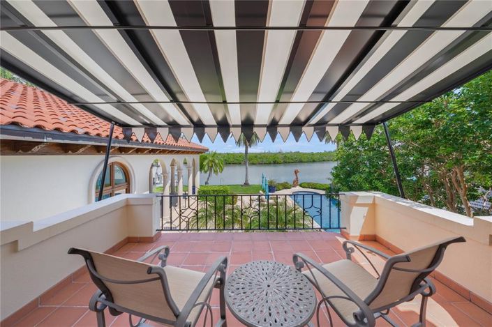 Image No.43-5 Bed Property for sale