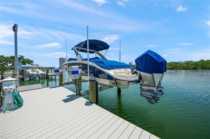 Image No.58-5 Bed Property for sale