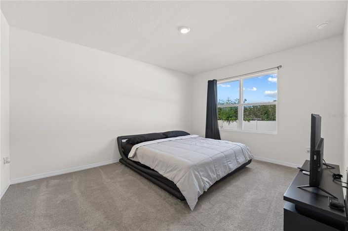 Image No.12-4 Bed Property for sale