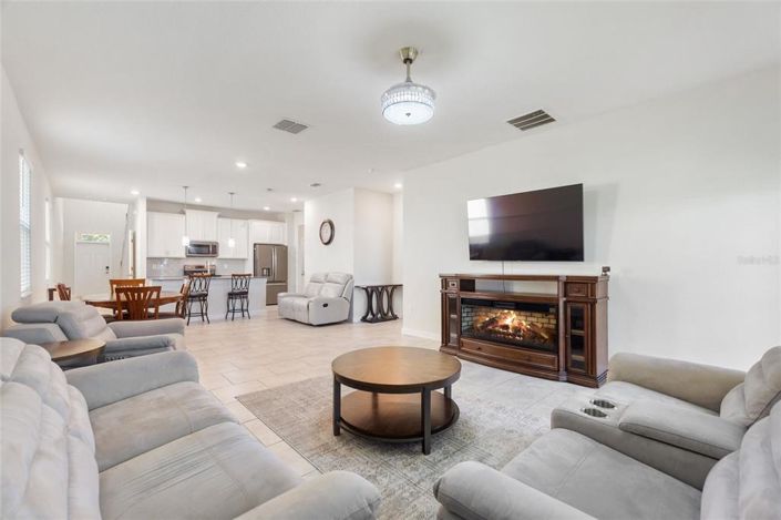 Image No.14-3 Bed Property for sale