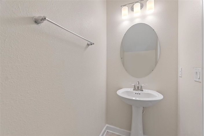 Image No.20-3 Bed Property for sale