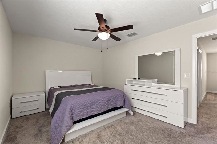 Image No.25-3 Bed Property for sale