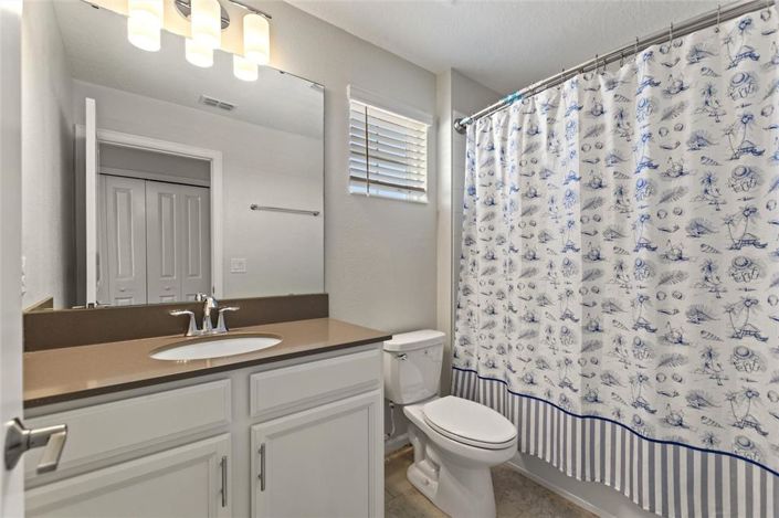 Image No.27-3 Bed Property for sale