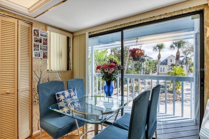 Image No.12-4 Bed Property for sale