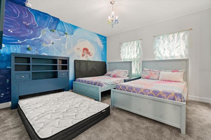 Image No.29-5 Bed Property for sale