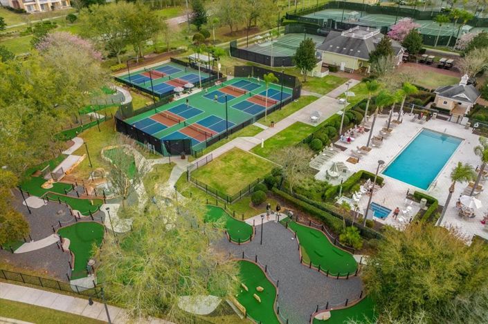 Image No.53-5 Bed Property for sale