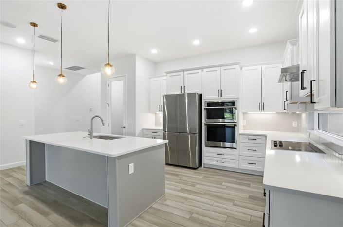 Image No.16-4 Bed Property for sale