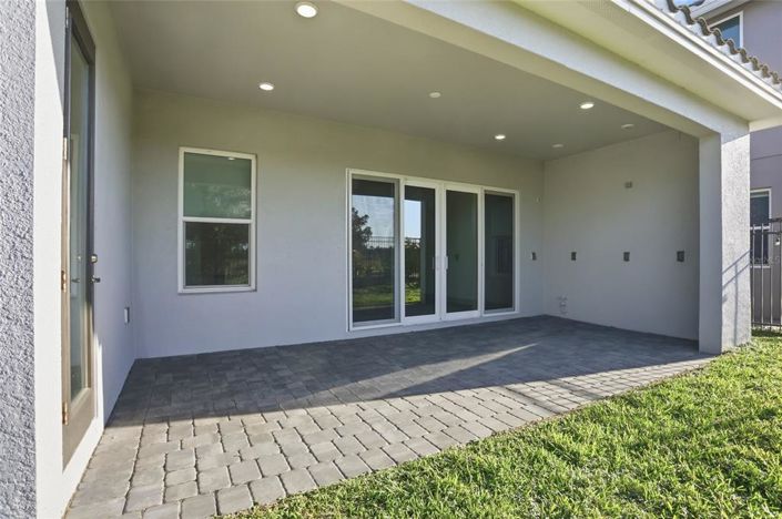 Image No.27-4 Bed Property for sale