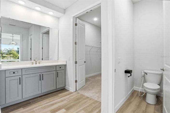 Image No.29-4 Bed Property for sale