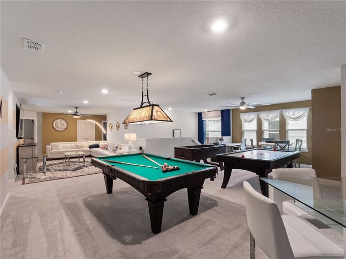 Image No.21-9 Bed Property for sale