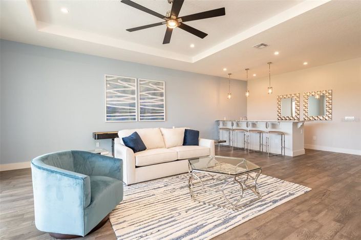 Image No.21-8 Bed Property for sale