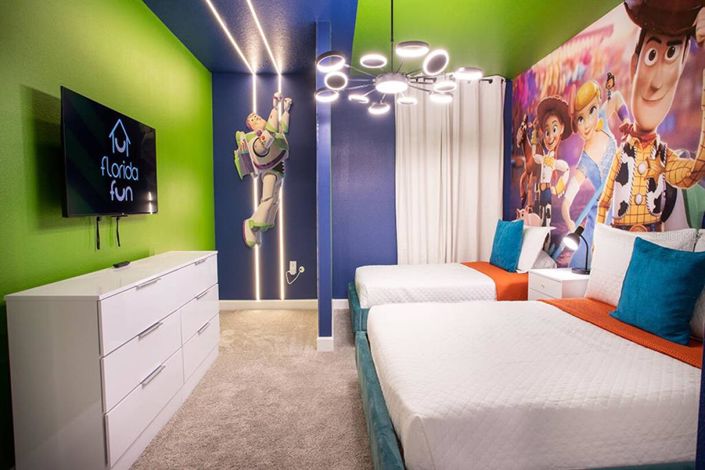 Image No.16-7 Bed Property for sale