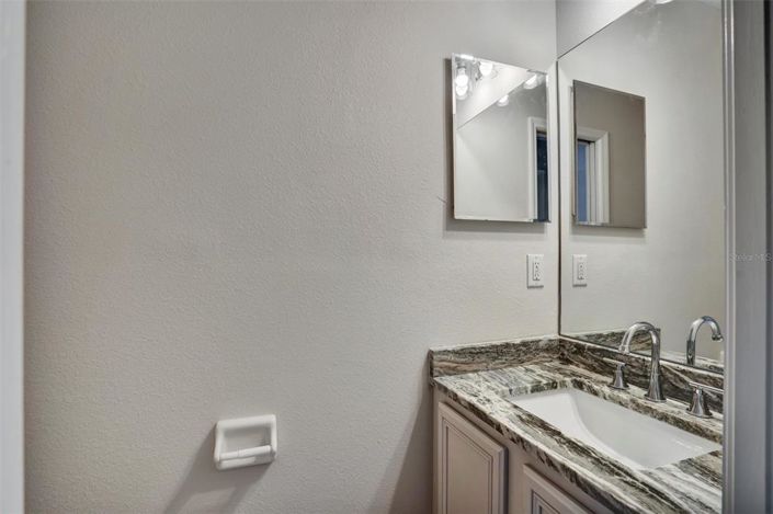 Image No.6-4 Bed Property for sale