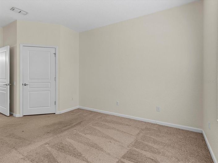 Image No.15-3 Bed Property for sale