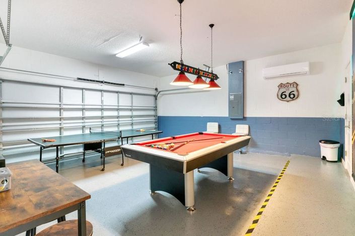 Image No.6-6 Bed Property for sale